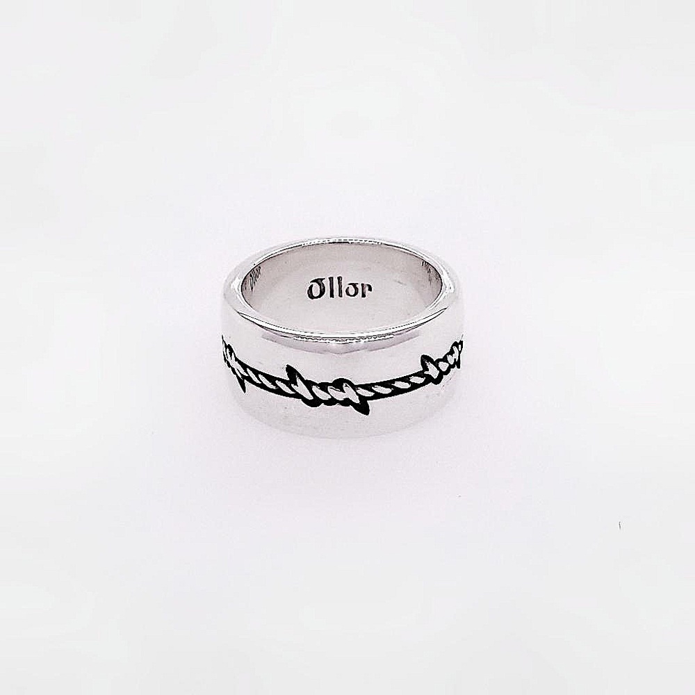 Ollor Silver Barbed Wire Ring
